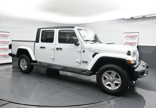 2022 Jeep Gladiator Sport S