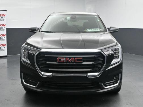Ebony Twilight Metallic 2024 GMC Terrain SLE