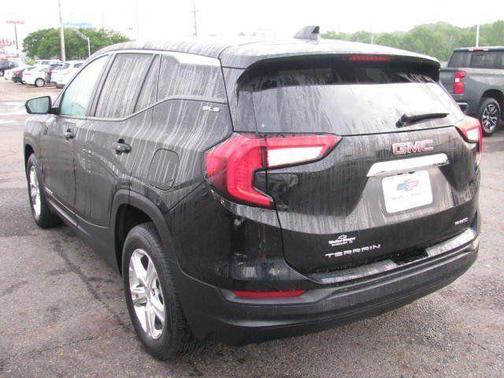 Ebony Twilight Metallic 2024 GMC Terrain SLE
