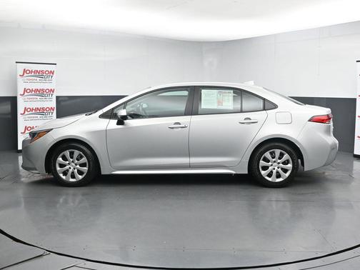 Classic Silver Metallic 2024 Toyota Corolla LE