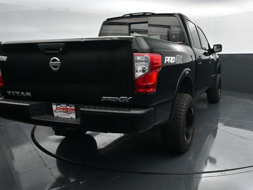 Midnight Pine Metallic 2019 Nissan Titan PRO-4X