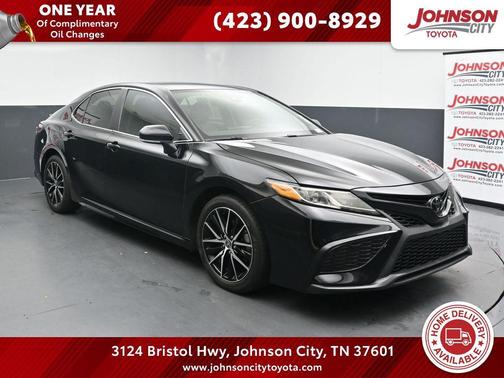 Midnight Black Metallic 2024 Toyota Camry SE