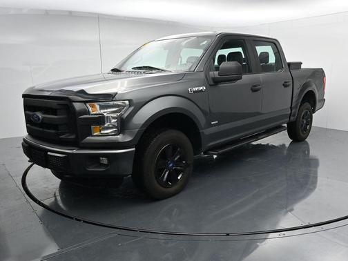 Magnetic Metallic 2016 Ford F-150 XLT