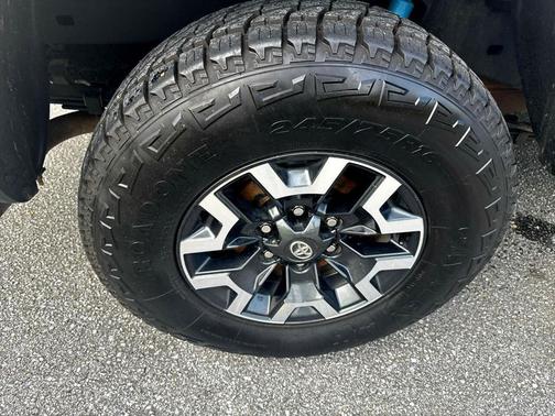 2021 Toyota Tacoma TRD Off Road