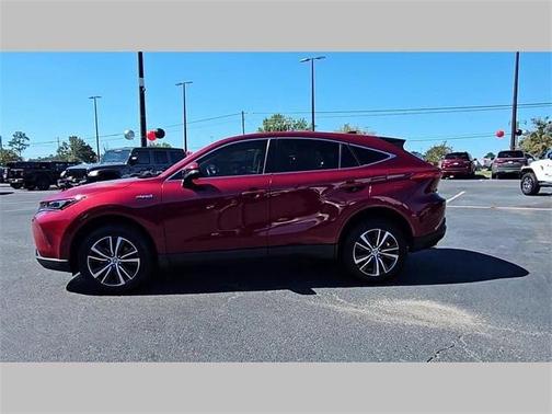 2021 Toyota Venza LE