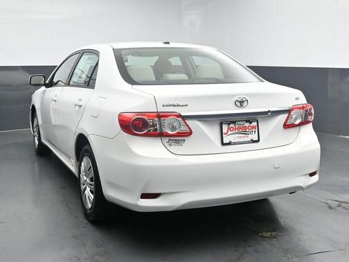 Super White 2011 Toyota Corolla LE