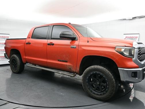 2018 Toyota Tundra SR5