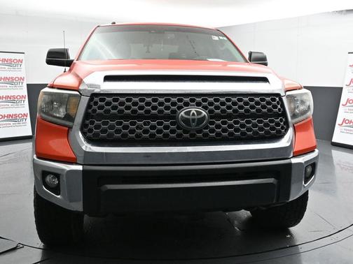 2018 Toyota Tundra SR5