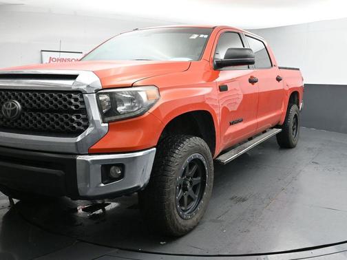 2018 Toyota Tundra SR5