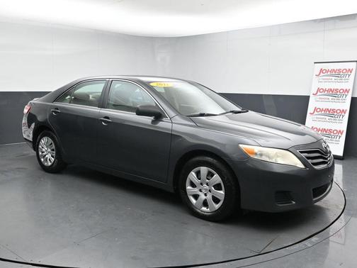 Magnetic Gray Metallic 2011 Toyota Camry LE