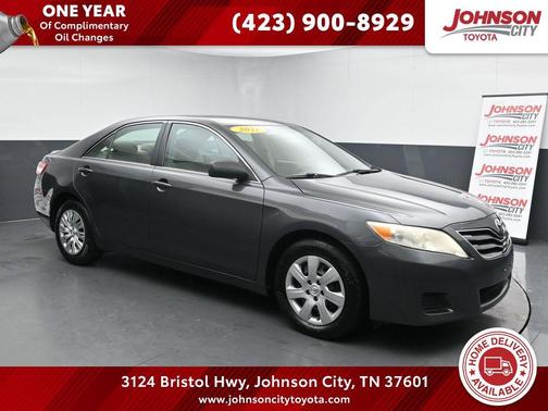 Magnetic Gray Metallic 2011 Toyota Camry LE