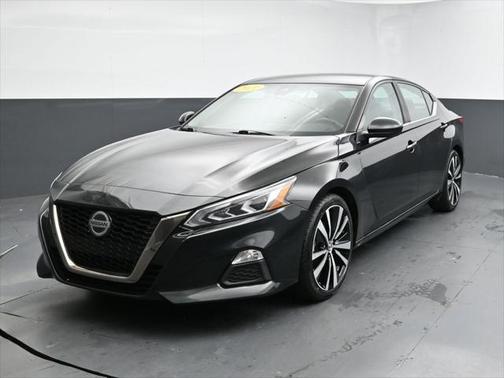 2021 Nissan Altima SR FWD