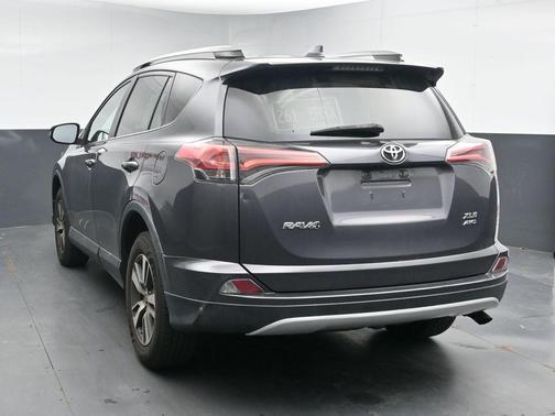 Magnetic Gray Metallic 2017 Toyota RAV4 XLE