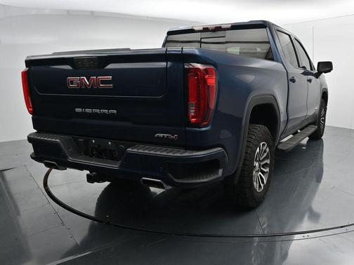 Pacific Blue Metallic 2020 GMC Sierra 1500 AT4