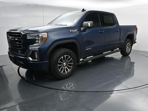 Pacific Blue Metallic 2020 GMC Sierra 1500 AT4