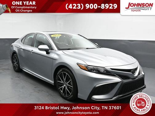 2024 Toyota Camry SE