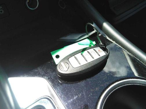 Deep Blue Pearl 2023 Nissan Altima SR FWD