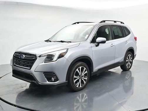Ice Silver Metallic 2023 Subaru Forester Limited