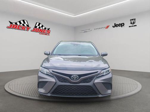 Predawn Gray Mica 2019 Toyota Camry SE