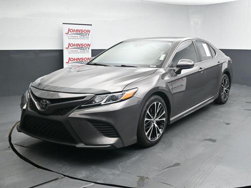 Predawn Gray Mica 2019 Toyota Camry SE