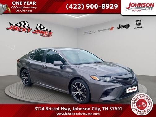 Predawn Gray Mica 2019 Toyota Camry SE