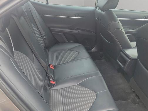 Predawn Gray Mica 2019 Toyota Camry SE