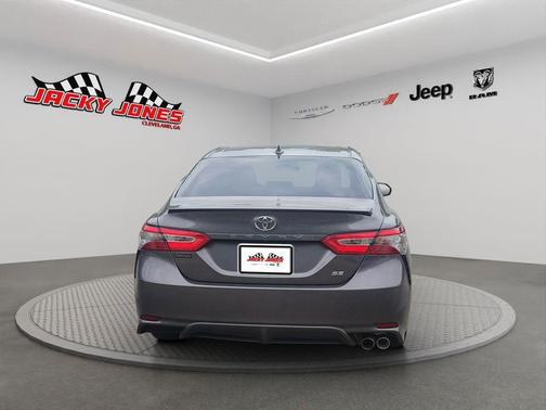 Predawn Gray Mica 2019 Toyota Camry SE