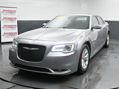2015 Chrysler 300 Limited