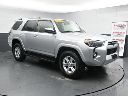 Classic Silver Metallic 2024 Toyota 4Runner SR5