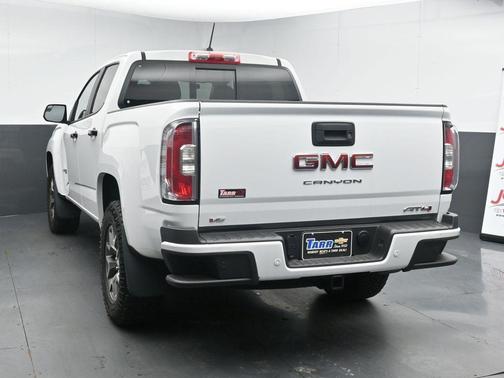 2022 GMC Canyon AT4