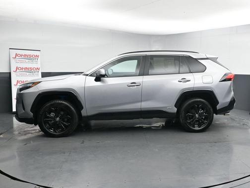 2025 Toyota RAV4 Hybrid SE