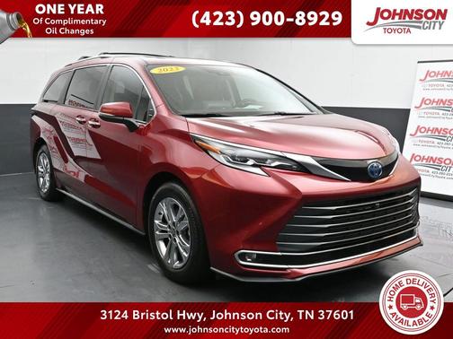2023 Toyota Sienna Platinum 7 Passenger