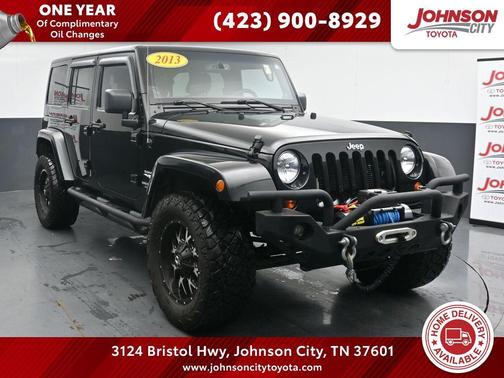 Black Clearcoat 2013 Jeep Wrangler Unlimited Sahara