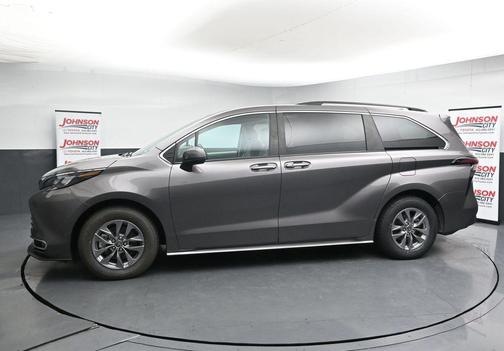 Predawn Gray Mica 2024 Toyota Sienna XLE