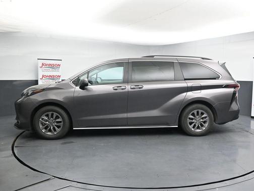 Predawn Gray Mica 2024 Toyota Sienna XLE