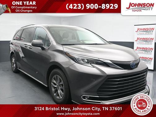 Predawn Gray Mica 2024 Toyota Sienna XLE