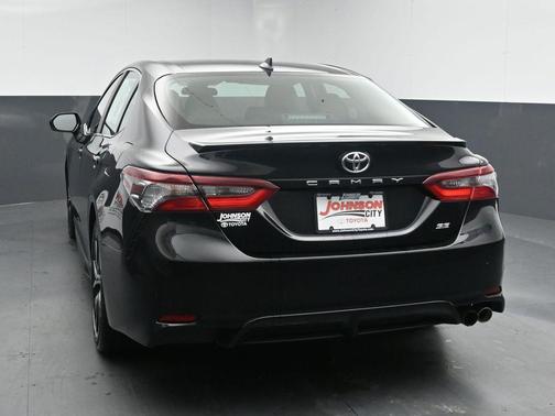 Midnight Black Metallic 2023 Toyota Camry SE