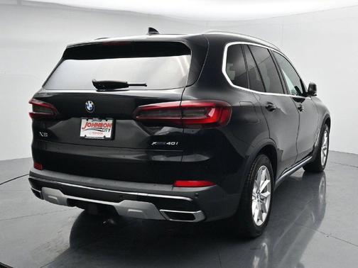 Black Sapphire Metallic 2020 BMW X5 xDrive40i