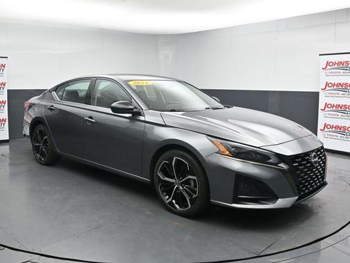 Gun Metallic 2024 Nissan Altima SR FWD