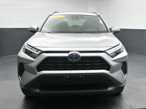 Silver Sky Metallic 2024 Toyota RAV4 Hybrid XLE