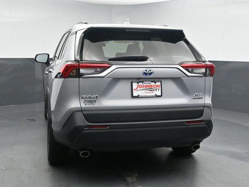 Silver Sky Metallic 2024 Toyota RAV4 Hybrid XLE