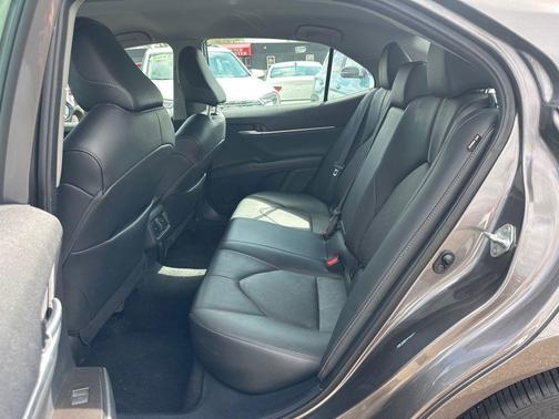Predawn Gray Mica 2023 Toyota Camry XSE