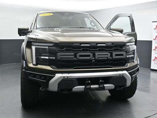 Shelter Green 2024 Ford F-150 Raptor