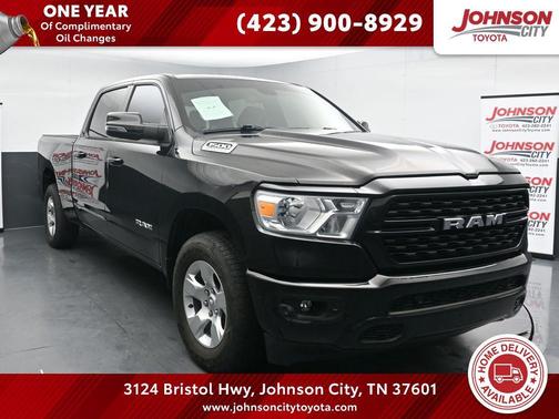 Diamond Black Crystal Pearlcoat 2023 RAM 1500 Big Horn/Lone Star