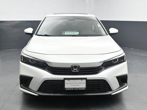 Platinum White Pearl 2022 Honda Civic EX