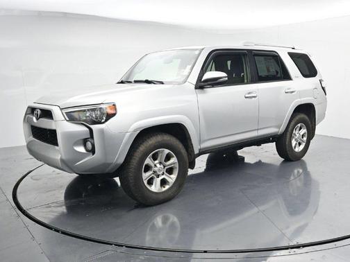 Classic Silver Metallic 2017 Toyota 4Runner SR5 Premium