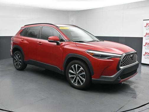 Barcelona Red Metallic 2022 Toyota Corolla Cross XLE