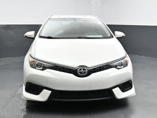 2016 Scion iM Base