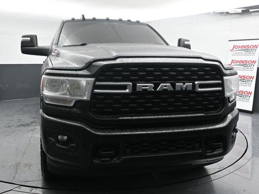 2023 RAM 2500 Big Horn Crew Cab 4x4 6'4' Box