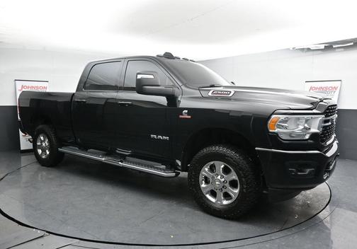 2023 RAM 2500 Big Horn Crew Cab 4x4 6'4' Box